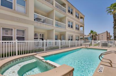 CORA LEE GULFVIEW 305