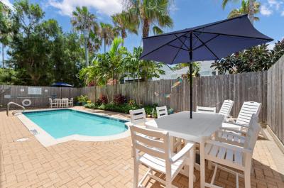 LANTANA LANDING 3