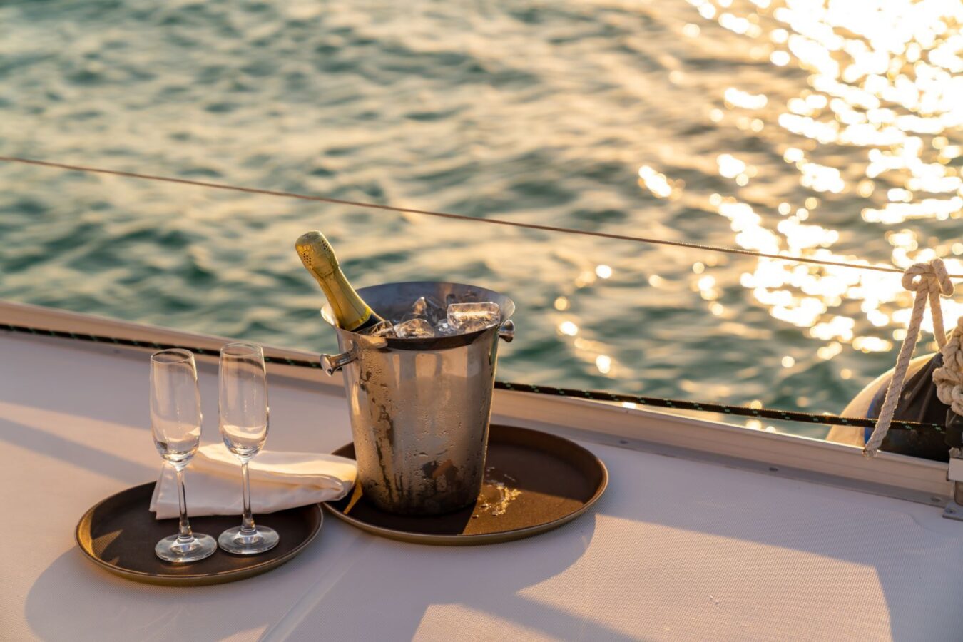 Dinner-Cruise-Shutterstock | South Padre Island Vacation Rentals dinner cruise